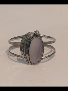 Vintage Navajo Pink Mussel Sterling Cuff Bracelet Signed Alpaca Mexico